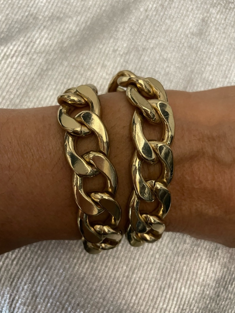 JUMBO GOLD CHAIN LINK DOUBLE STRAND Bracelet  W CLASP. NWT